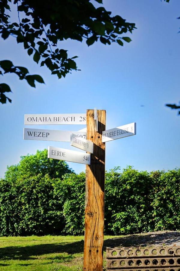 Bed and Breakfast Domaine Airborne Carentan-les-Marais Exterior foto